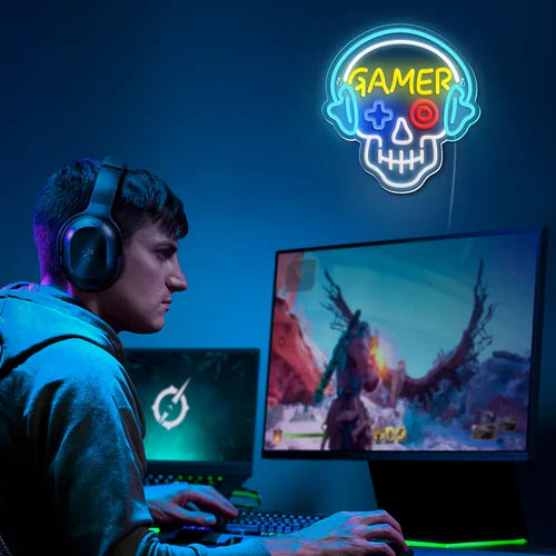LED Neon Sign for Wall Decor – Gamer Skull (33×31 cm)
